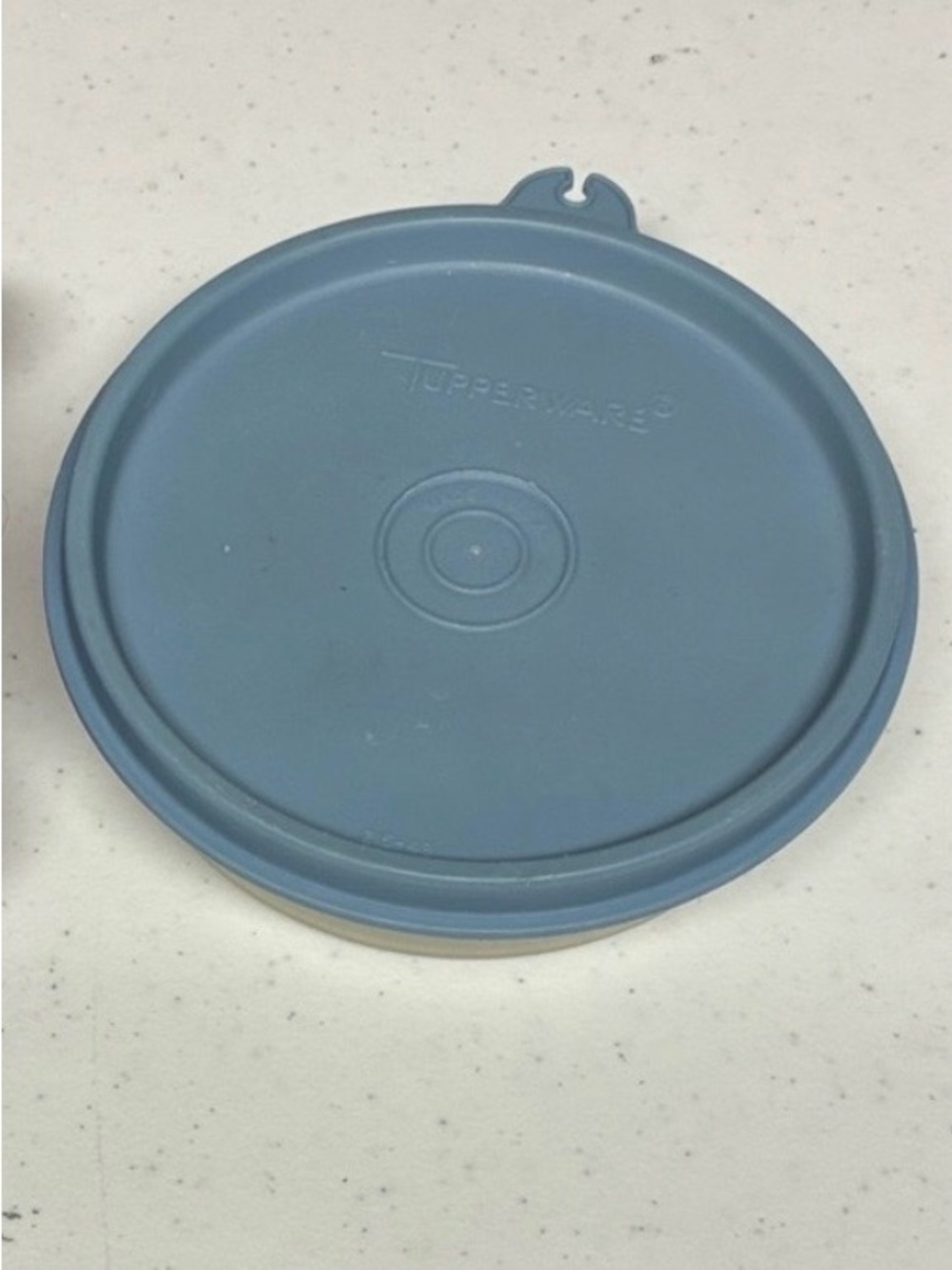 Vintage Classic Little Wonders 6 ounce Container